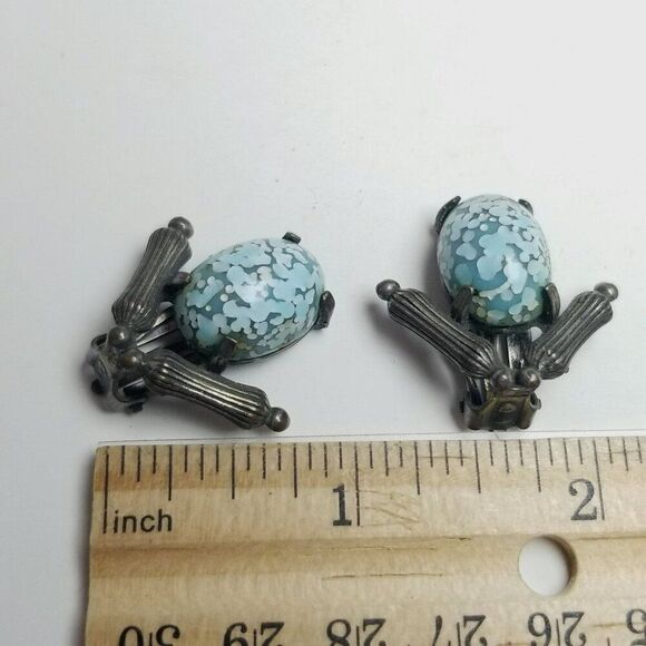 Vintage Blue Cabochon and Silver Tone Clip On Earrings, Retro Design, Estate - Picture 4 of 5